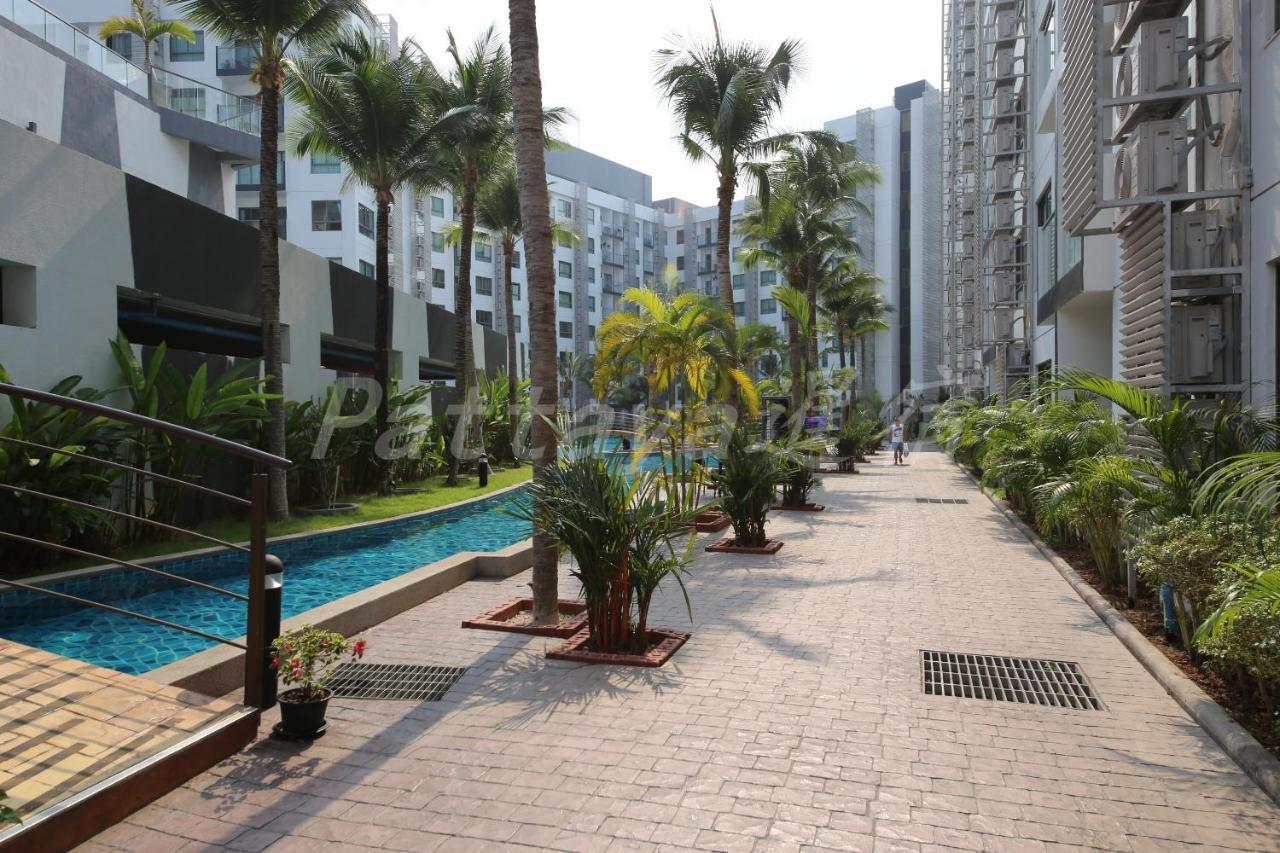 Arcadia Waters Condo Resort Pattaya Exterior foto